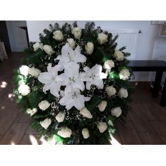 47. Álló koszorú liliom, rezgő, rózsa, levelek: 